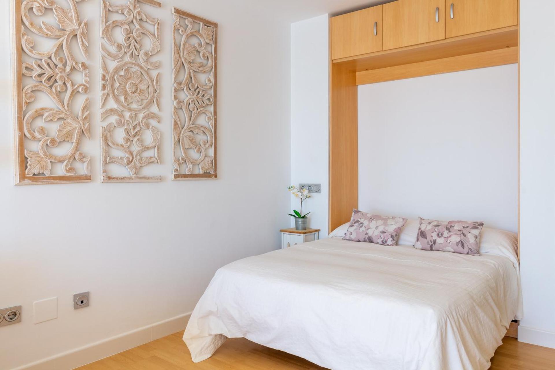 Roca Chica - Parking - Frente Playa - Terraza - Wifi - Bajondillo Y Carihuela Daire Torremolinos Dış mekan fotoğraf