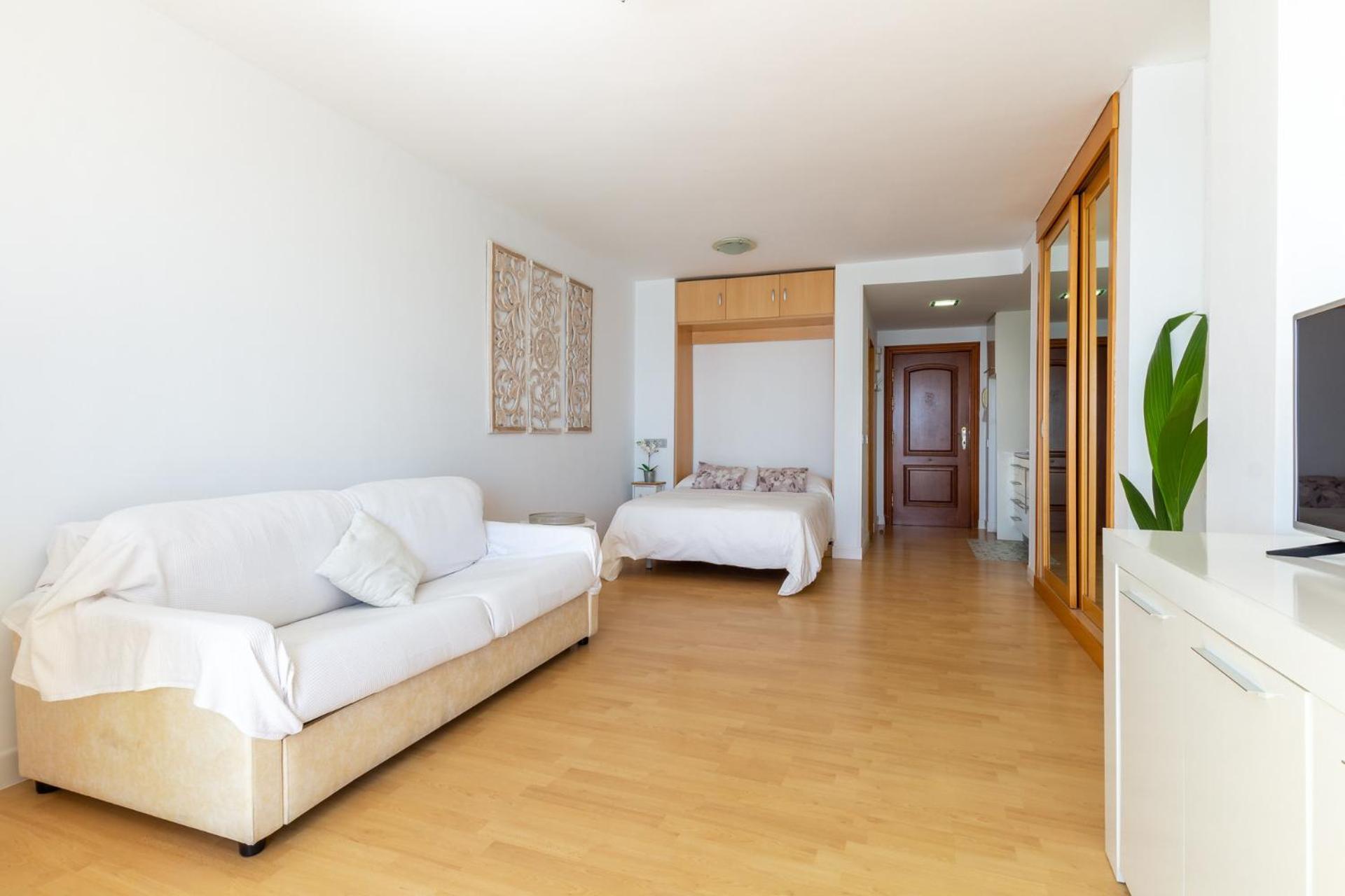 Roca Chica - Parking - Frente Playa - Terraza - Wifi - Bajondillo Y Carihuela Daire Torremolinos Dış mekan fotoğraf